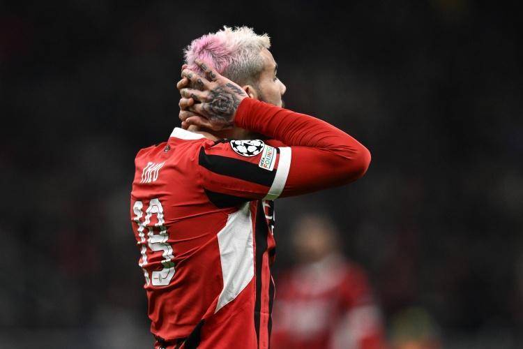 布伦南看好孔塞桑,特奥的心态急躁,红黑军团处于恢复期